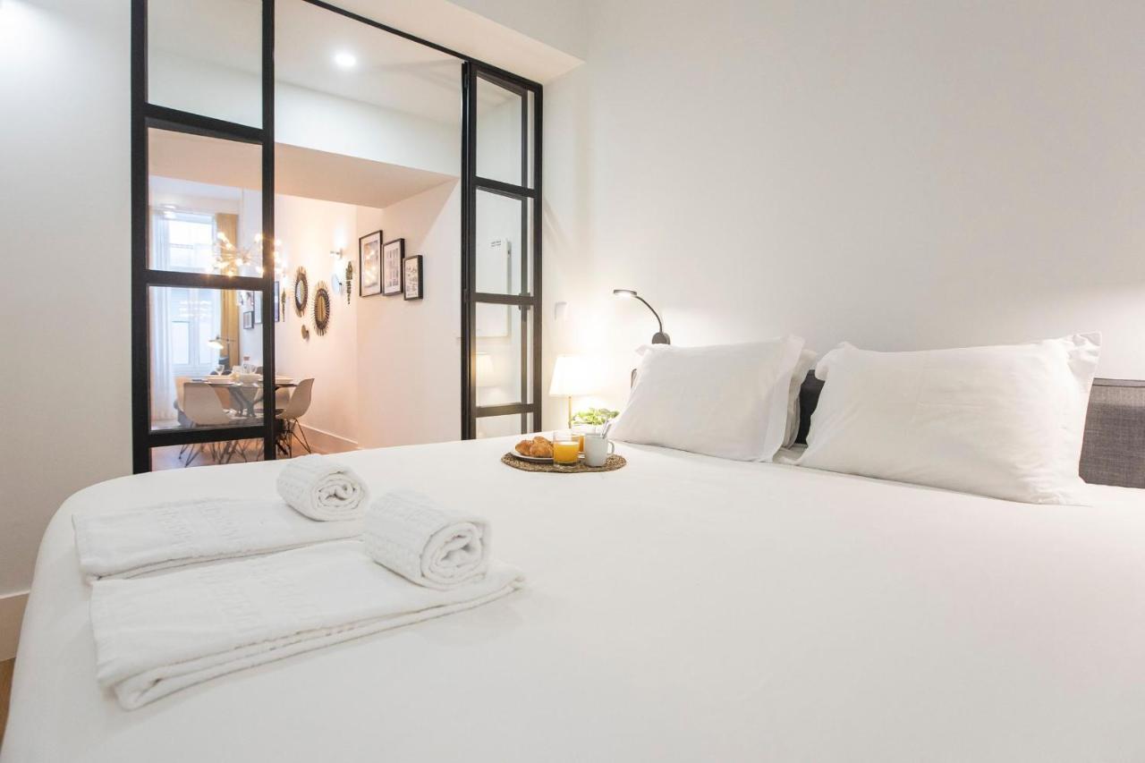Apartment Elegant & Bright Flat By Lovelystay *