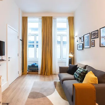 Elegant & Bright Flat By Lovelystay Porto Exterior photo